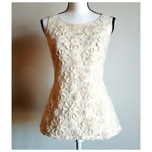 3/$20 I.N.C. Textured Lace Ivory Daisy Tank